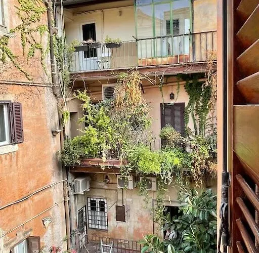 Lovely In Via Della Scala, Trastevere * Roma