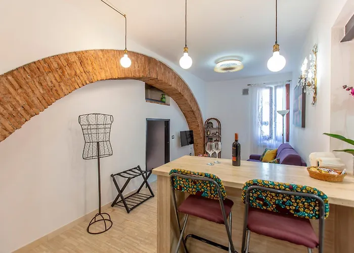 Lovely In Via Della Scala, Trastevere Rzym